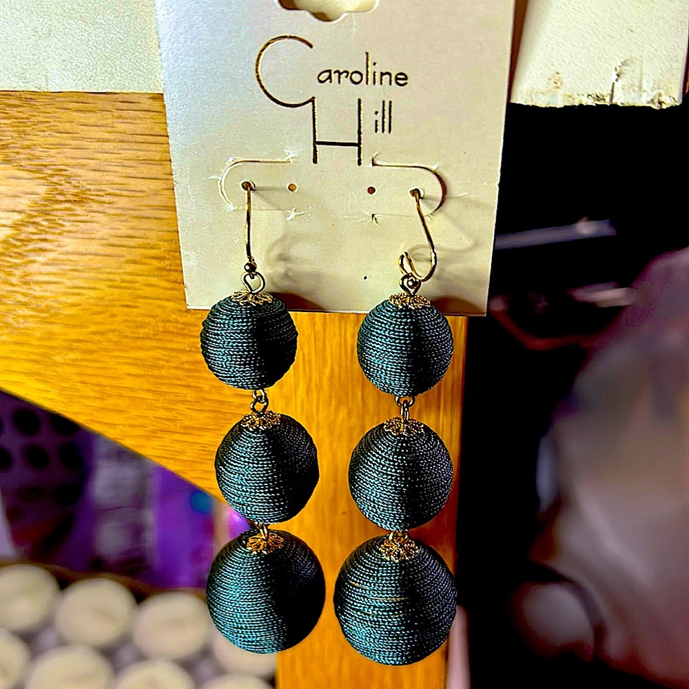 Caroline Hill green and gold ravishing earrings!!